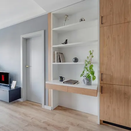 - Center - Stylish And Cozy - G147a Appartamento